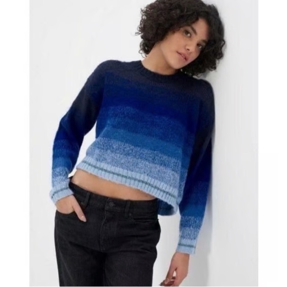 American Eagle Blue to Black Gradient Knit Mock Neck Sweater Womens S